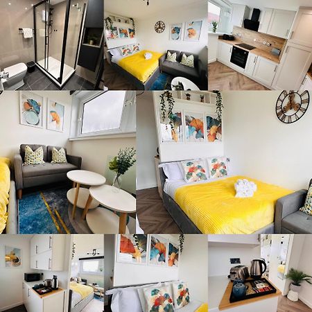 R1 - Private Room In Modern Shared Apartment, Each With Kitchenette, Central Birmingham Eksteriør billede